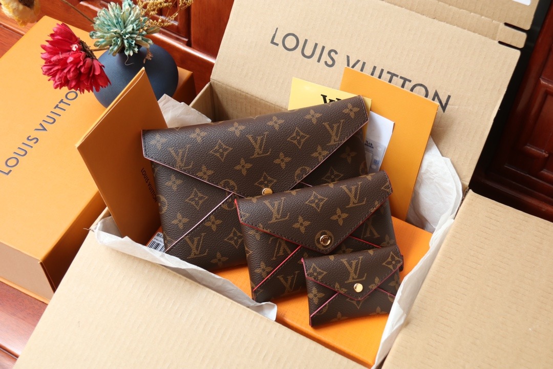 Louis Vuitton Pochette K